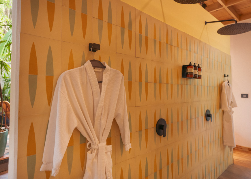 exclusive-jungle-gallery-1